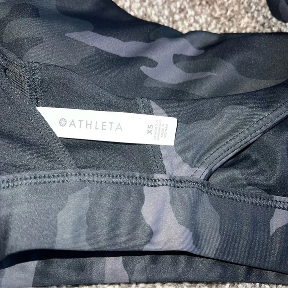 NWT Athleta Ultimate Printed Bra in Supersonic Size XS - Picture 4 of 5